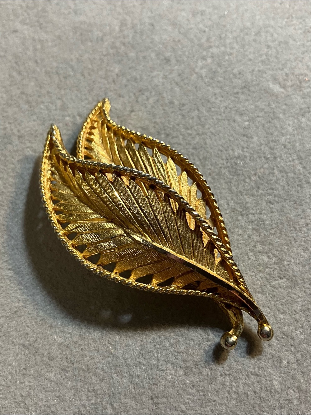 Vintage BSK Double Leaf Brooch Gold Tone